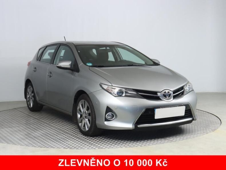 Toyota Auris - hlavní foto