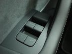 Tesla Model 3 - fotka číslo 17