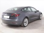 Tesla Model 3 - fotka číslo 4