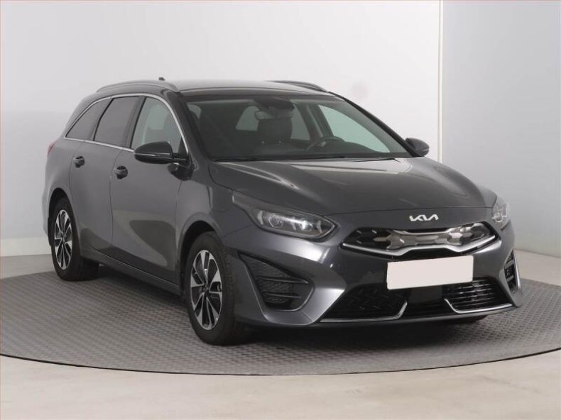 Kia Cee'd - hlavní foto