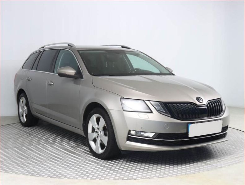 Škoda Octavia - hlavní foto