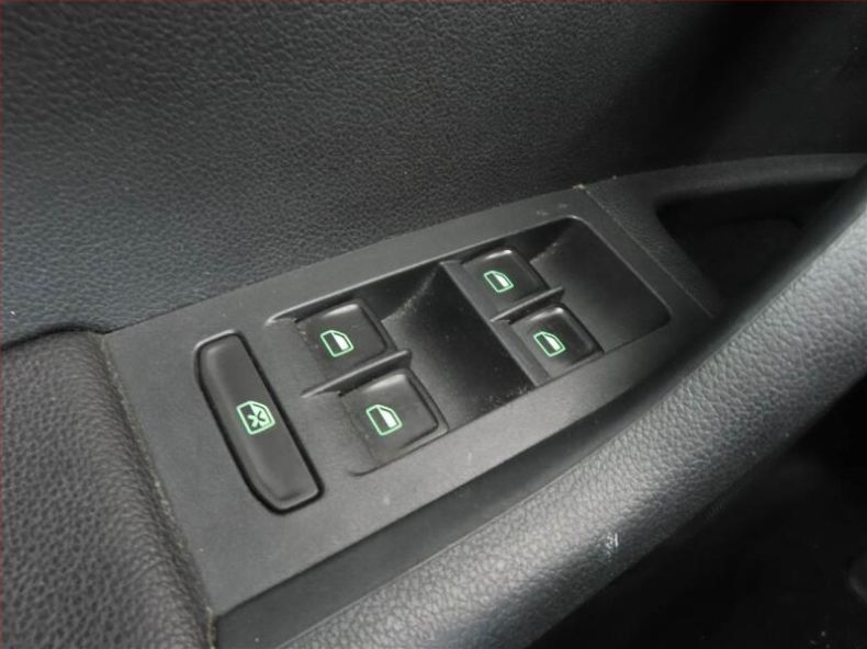 Škoda Octavia - hlavní fotka