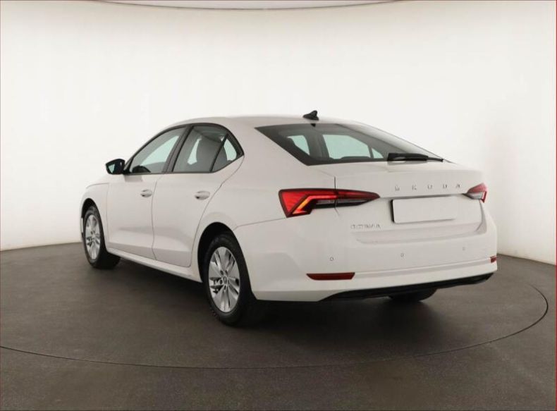Škoda Octavia - hlavní fotka