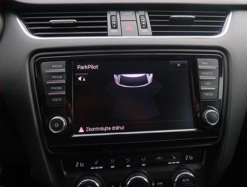 Škoda Octavia - hlavní fotka