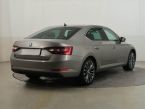 Škoda Superb - fotka číslo 4