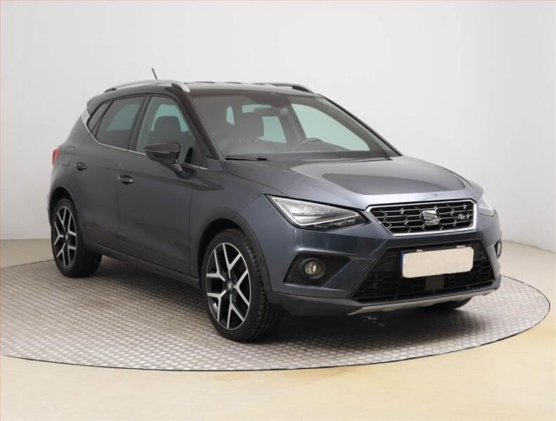 Seat Arona - hlavní foto