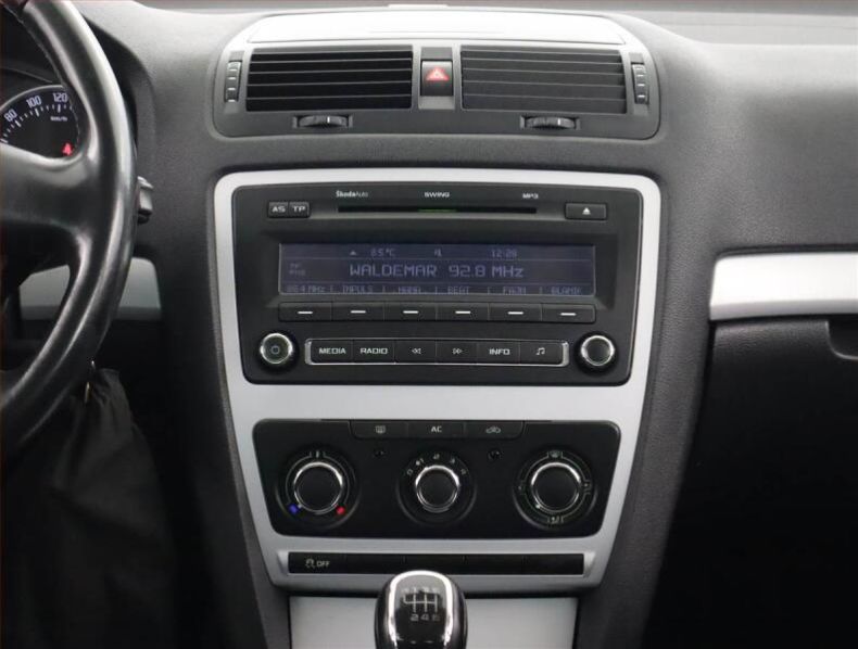 Škoda Octavia - hlavní fotka