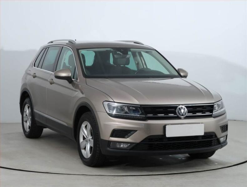 Volkswagen Tiguan - hlavní fotka