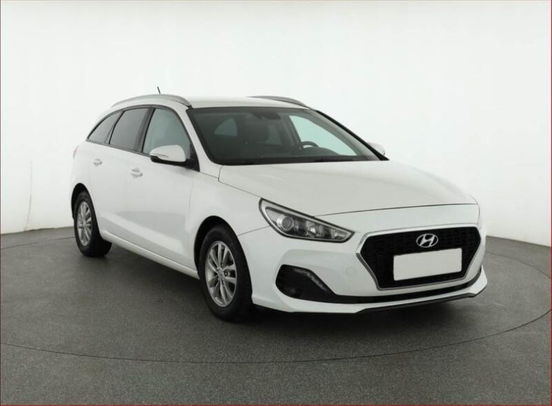 Hyundai i30 - hlavní foto