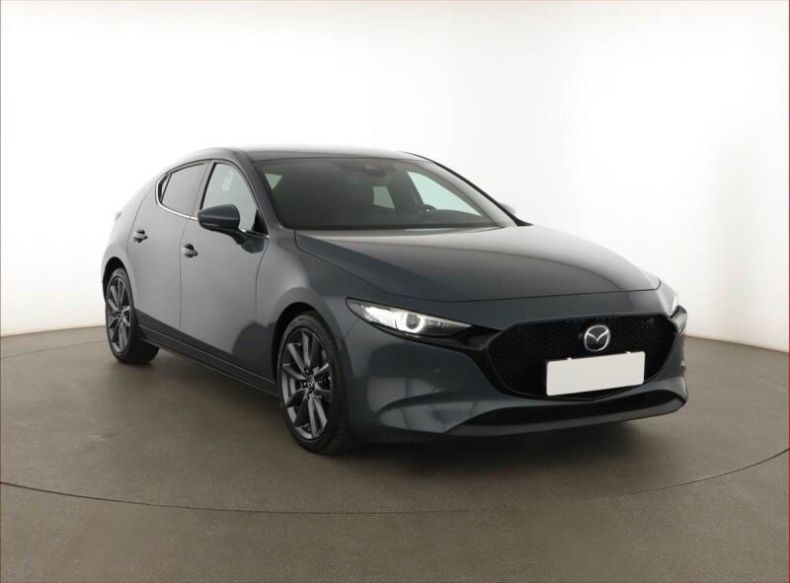 Mazda 3 - hlavní fotka inzerátu