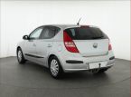 Hyundai i30 - fotka číslo 3