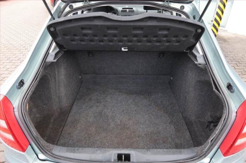 Škoda Octavia - hlavní fotka