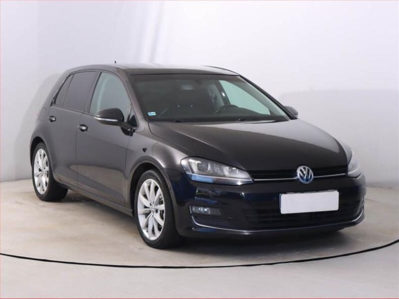 Volkswagen Golf - hlavní foto