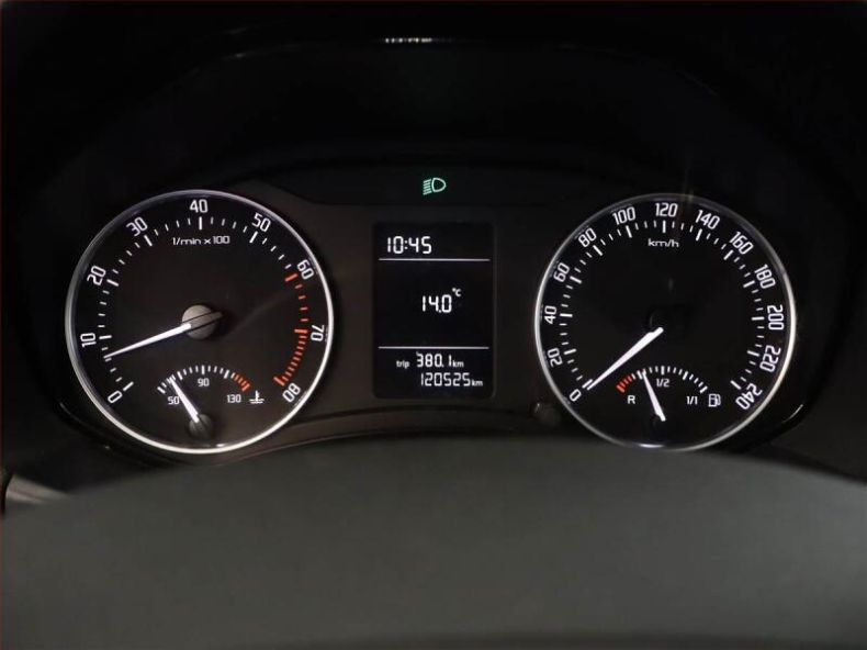 Škoda Octavia - hlavní fotka