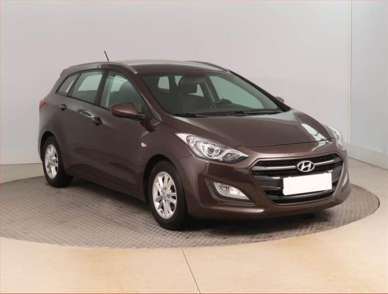 Hyundai i30 - hlavní foto