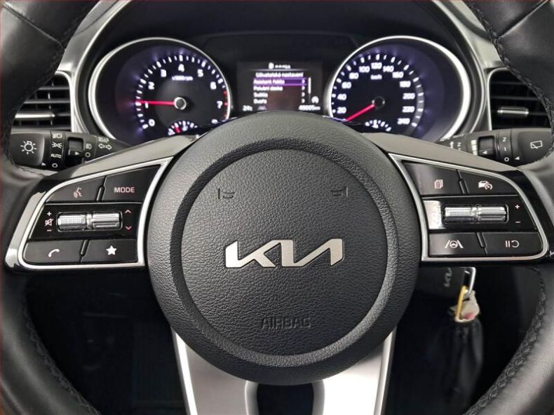 Kia Cee'd - hlavní fotka