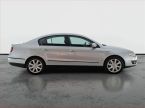 Volkswagen Passat - fotka číslo 5