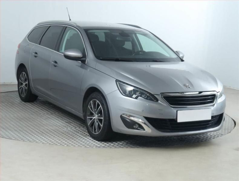 Peugeot 308 - hlavní foto