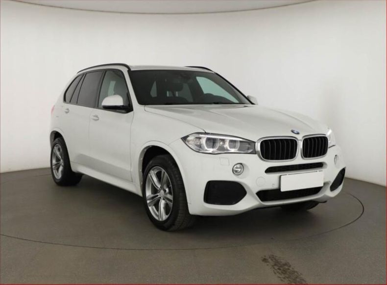 BMW X5 - hlavní foto