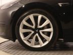 Tesla Model 3 - fotka číslo 13