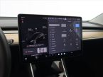 Tesla Model 3 - fotka číslo 18