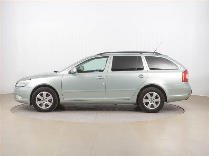 Škoda Octavia - hlavní fotka