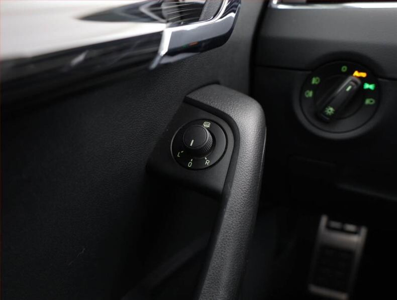 Škoda Octavia - hlavní fotka