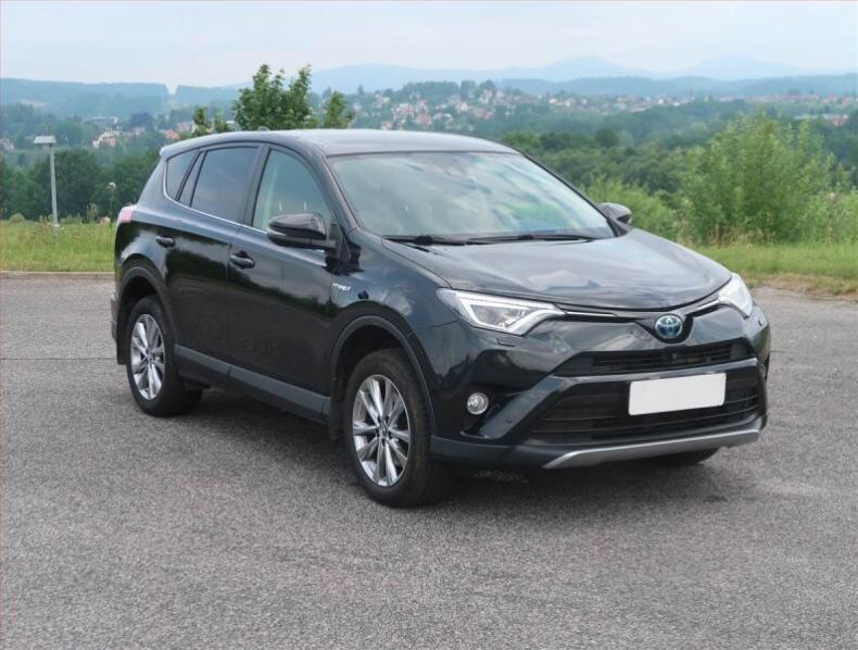 Ford Kuga - hlavní foto