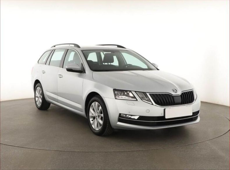 Škoda Octavia - hlavní foto