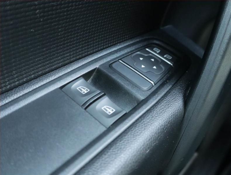 Renault Kangoo - hlavní fotka