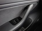 Tesla Model 3 - fotka číslo 10