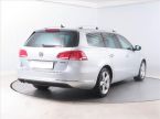 Volkswagen Passat - fotka číslo 4