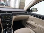 Škoda Superb - fotka číslo 7