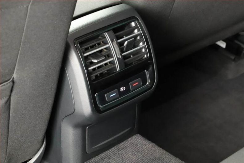 Volkswagen Passat - hlavní fotka