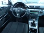 Volkswagen Passat - fotka číslo 6