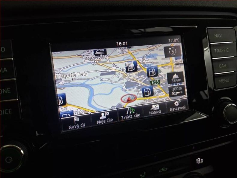Škoda Octavia - hlavní fotka