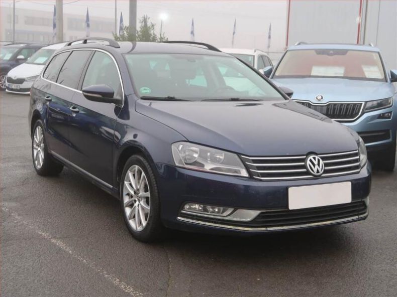 Volkswagen Passat - hlavní foto