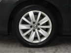 Volkswagen Passat - fotka číslo 14