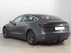 Tesla Model 3 - fotka číslo 3