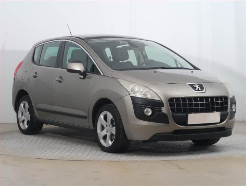 Peugeot 3008 - hlavní foto