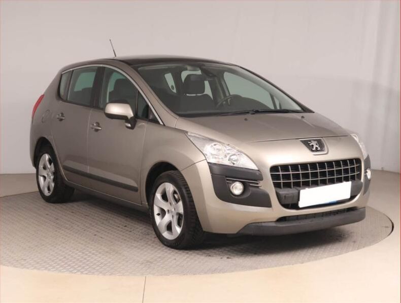 Peugeot 3008 - hlavní foto