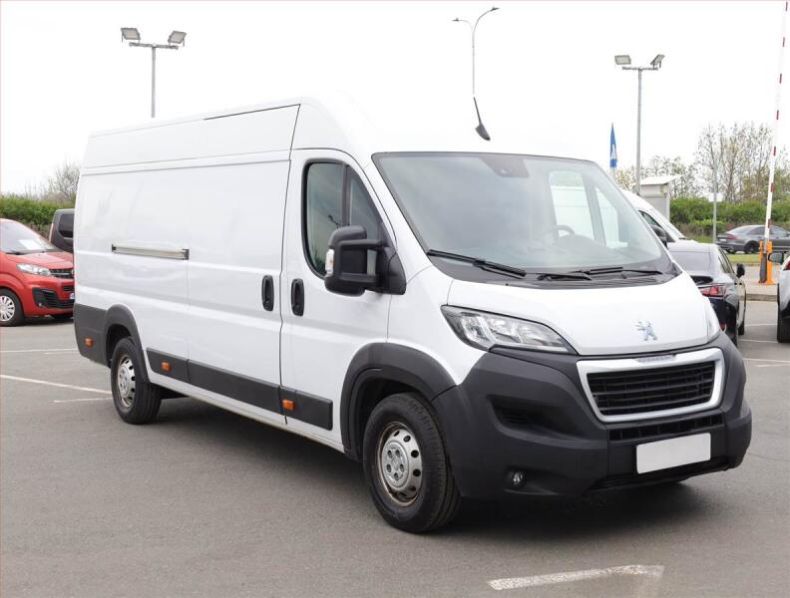 Peugeot Boxer - hlavní foto