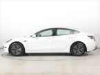 Tesla Model 3 - fotka číslo 2