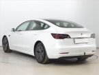 Tesla Model 3 - fotka číslo 3