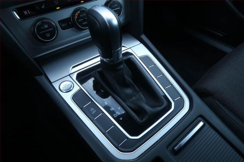 Volkswagen Passat - hlavní fotka