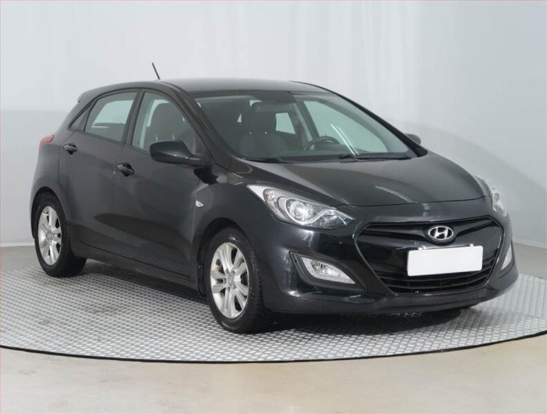 Hyundai i30 - hlavní foto