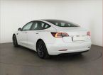 Tesla Model 3 - fotka číslo 3