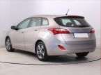 Hyundai i30 - fotka číslo 3