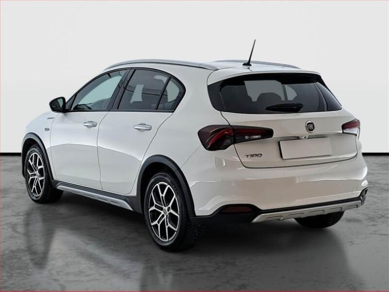 Fiat Tipo - hlavní fotka