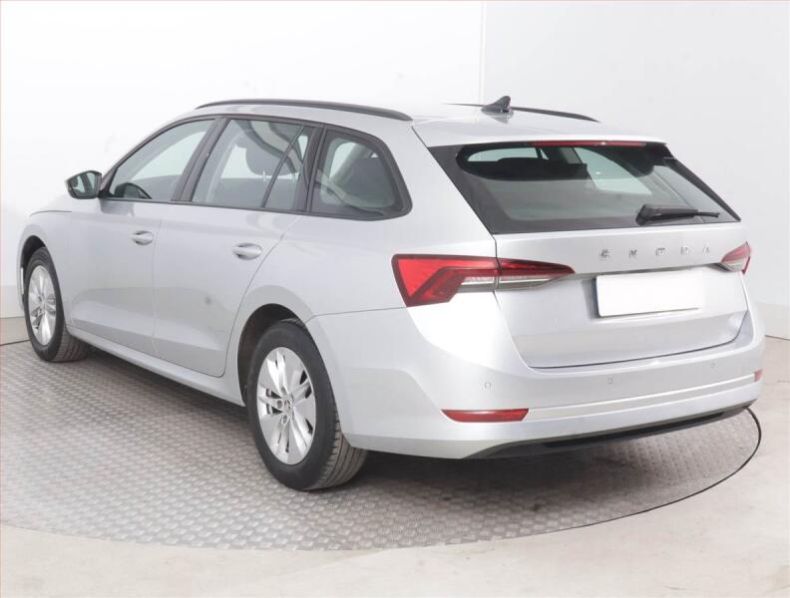 Škoda Octavia - hlavní fotka